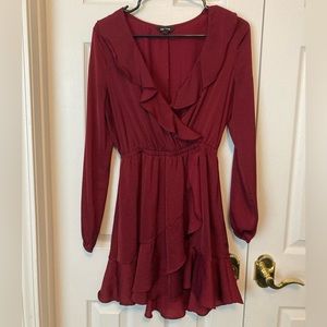 3/$15 Express Maroon Flowy Dress